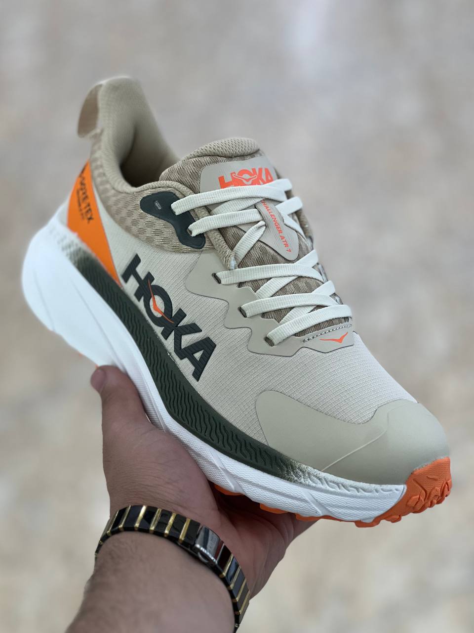 کتونی اسپرت هوکا چلنجر آرت ۷ hoka challenger art 7، ساخت ویتنام وارداتی سایز ۴۰الی ۴۵ بالاترین کیفیت بازار ضمانت اصالت کالا