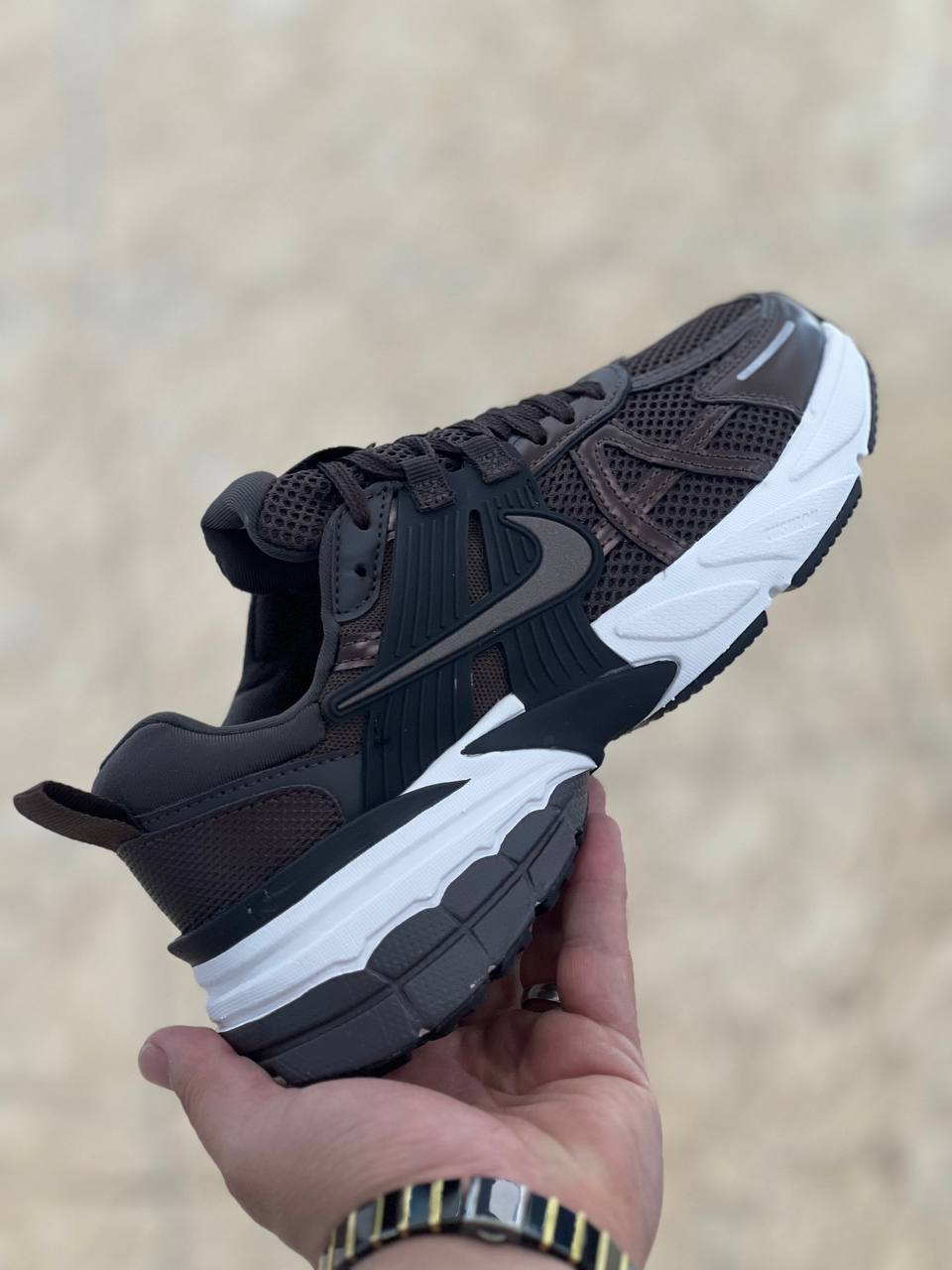 کتونی مسترکوالیتیA نایک وی تو کی Nike V2k Runساخت ویتنام وارداتی سایز بندی ۳۷ الی ۴۰ضمانت کیفیت کالا مسترکوالیتی درجه ۱