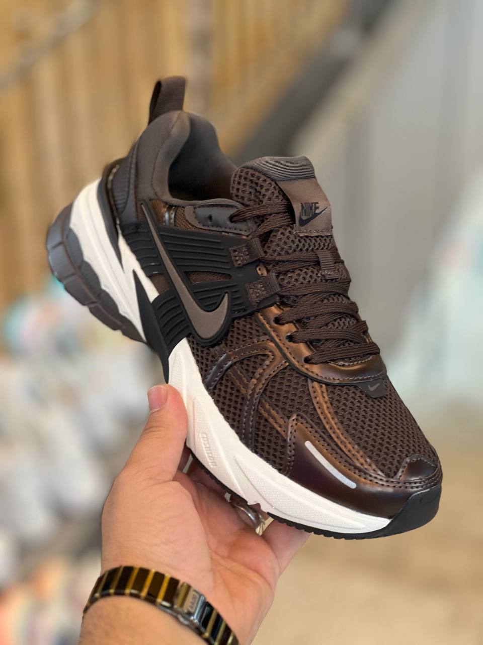 کتونی مسترکوالیتیA نایک وی تو کی Nike V2k Runساخت ویتنام وارداتی سایز بندی ۳۷ الی ۴۰ضمانت کیفیت کالا مسترکوالیتی درجه ۱