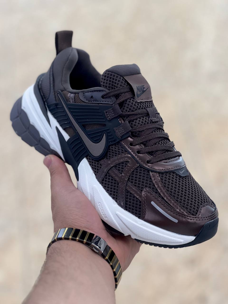 کتونی مسترکوالیتیA نایک وی تو کی Nike V2k Runساخت ویتنام وارداتی سایز بندی ۳۷ الی ۴۰ضمانت کیفیت کالا مسترکوالیتی درجه ۱