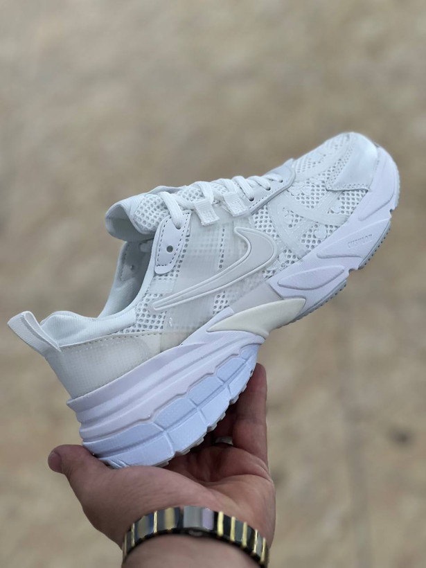 کتونی نایک وی تو کی Nike V2k Run /سایز 37الی40ساخت ویتنام | باجعبه بارکد دار