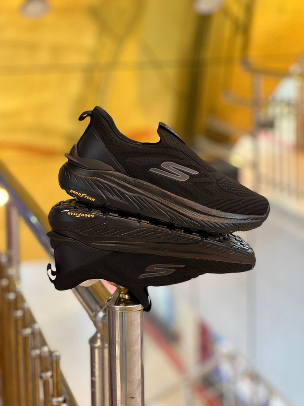 کتونی مردانه اسکیچرز بدون بند Skechers BOBS Sport Glide-Step Slip-Ins/ساخت ویتنام وارداتی/سبک و طبی و راحت/ سایز ۴۰ الی ۴۵/فروش تکی و عمده/ضمانت اصالت کالا/ کیفیت مسترکوالیتی درجه ۱