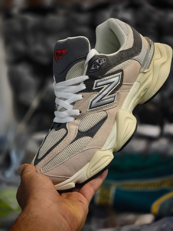 کتونی ویتنامی نیوبالانس ۹۰۶۰ پیاده رویی و رانینگ Newbalance 9060ساخت ویتنام وارداتی سایز ۴۰الی ۴۵ فروش تک و عمده ضمانت کیفیت کالا