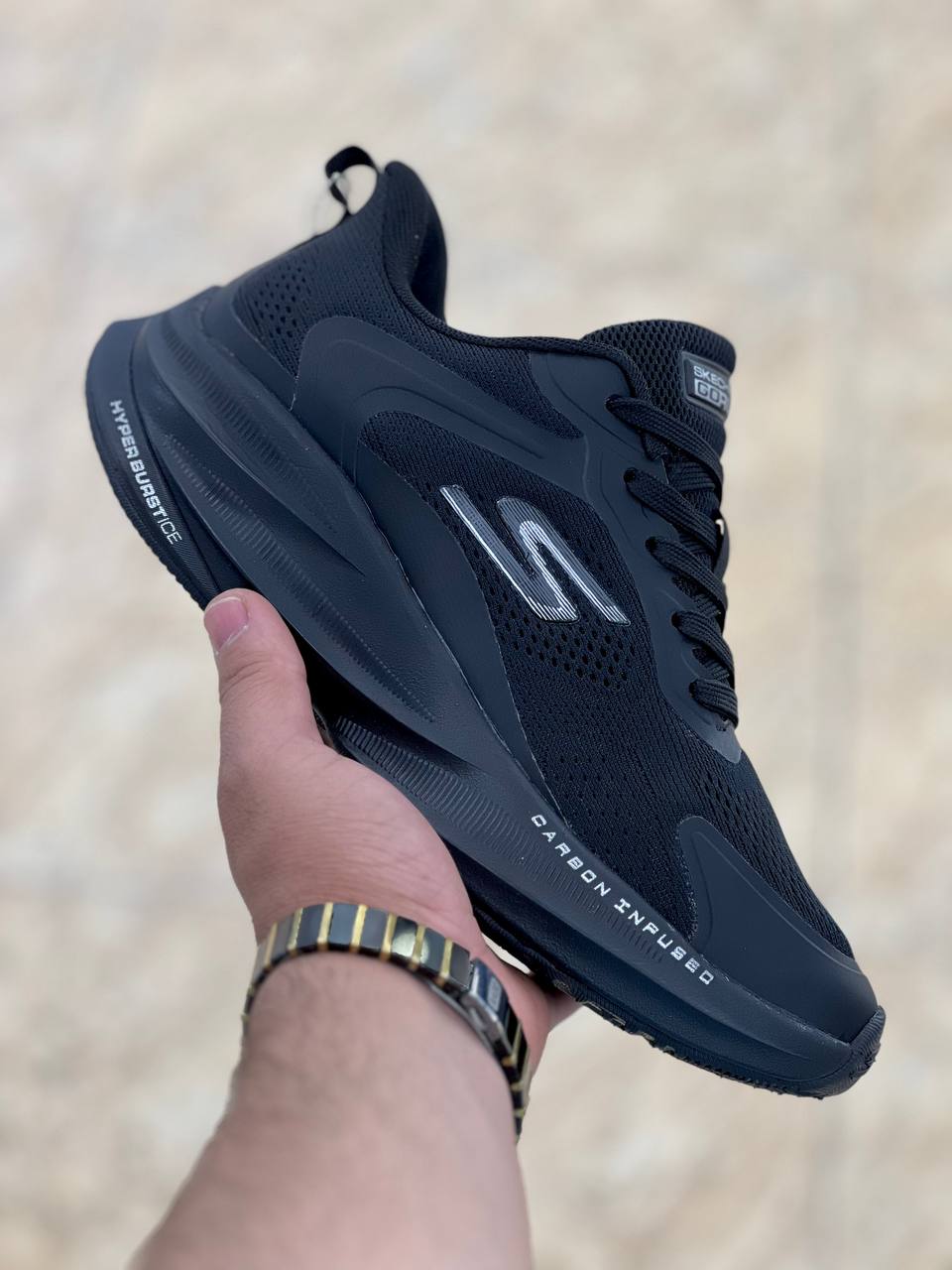 کتونی مردانه اسکیچرز هایپر برست skechers Hyper Burst ساخت ویتنام وارداتی سایز۴۰ الی ۴۵ فروش تکی و عمده ضمانت کیفیت کالا