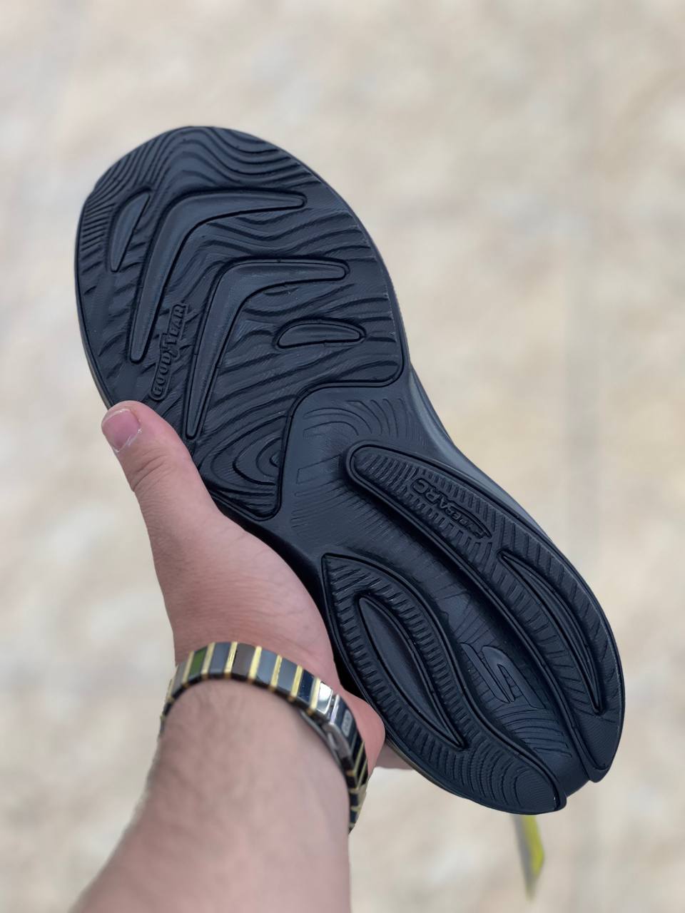کتونی ویتنامی اسکیچرز هایپر برست مسترکوالیتی skechers Hyper Burst ساخت ویتنام وارداتی سایز۴۰ الی ۴۵ فروش تکی و عمده ضمانت کیفیت کالا