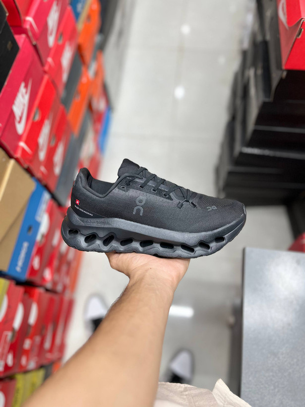 کتونی رانینگ و پیاده رویی کیوسی لوئوه LOEWE x On Cloudtilt 2 Purple / ساخت ویتنام / سایز ۴۰ الی ۴۵/فروش تکی و عمده/ضمانت کالا