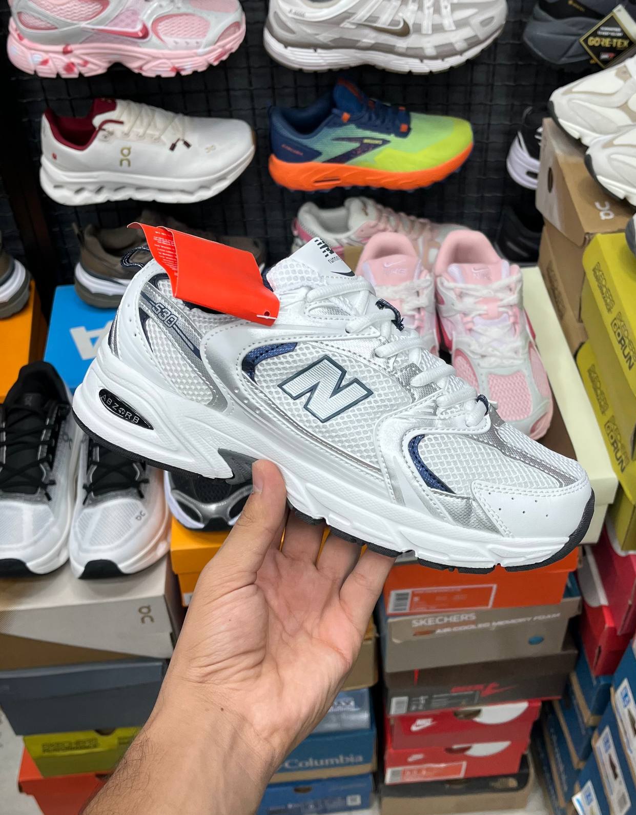 کتونی مردانه و زنانه نیوبالانس ۵۳۰ Newbalance 530 پیاده رویی و روزمره سایز۳۷ الی ۴۵/ساخت ویتنام وارداتی فروش تکی و عمده ضمانت کیفیت کالا