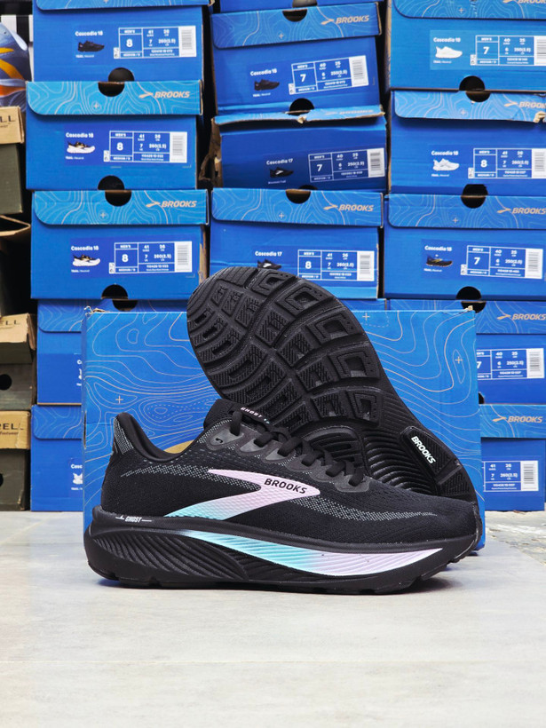 کتونی بروکس گاست ۱۷ Brooks ghost 17ساخت ویتنام وارداتی/ضمانت کیفیت کالا سایز۴۳/فروش تکی و عمده