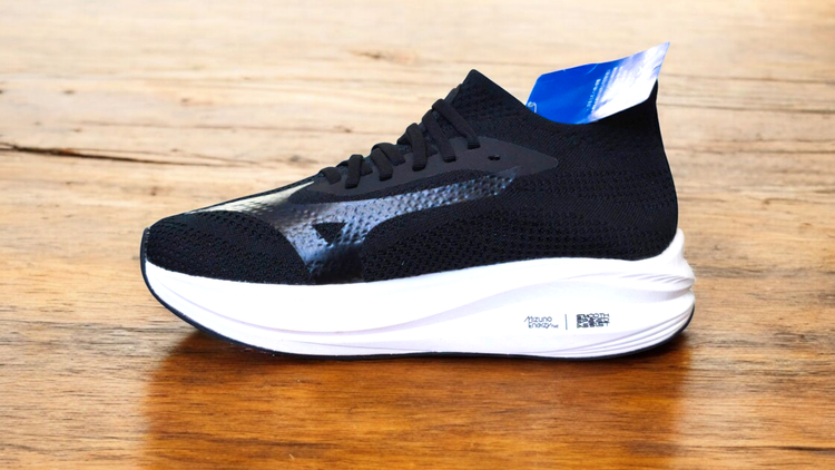 کتونی میزانو نئو زنMizuno neo zenسایز۴۰/ساخت ویتنام وارداتی ضمانت کیفیت کالا/فروش تکی و عمده