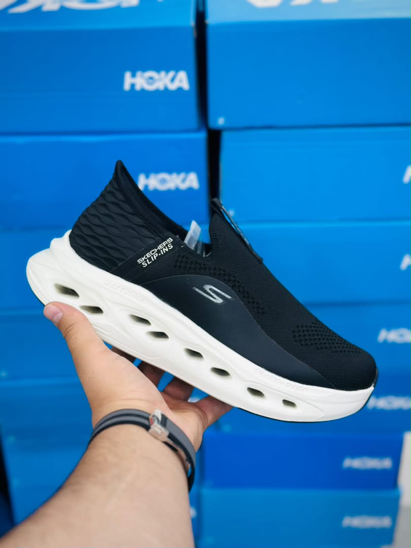 کفش راحتی اسکیچرز اسلیپ اینزگو والک/Skechers GOwalk Slip-ins/ساخت ویتنام وارداتی فروش عمده و تک/سایز ۴۰ تا۴۵ ضمانت کیفیت کالا