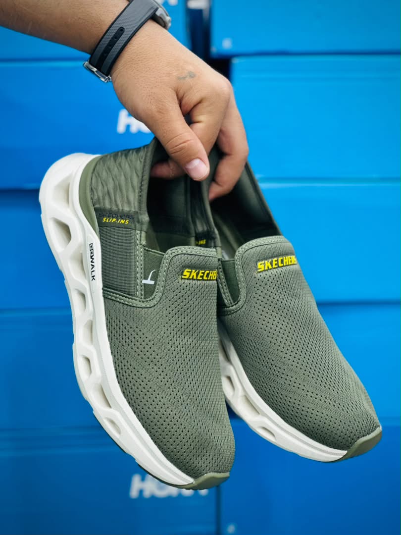 کتونی مردانه اسکیچرز اسلیپ بدون بندSkechers Slip _Insسبک و طبی و راحت/سایز ۴۰الی۴۵/ساخت ویتنام وارداتی/فروش تکی و عمده/ضمانت کالا کیفیت مسترکوالیتی