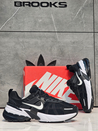 کتونی ست جذاب نایک وی تو کی Nike V2k Run /سایز 37الی۴۵ساخت ویتنام وارداتی فروش تکی و عمده ضمانت کیفیت کالا