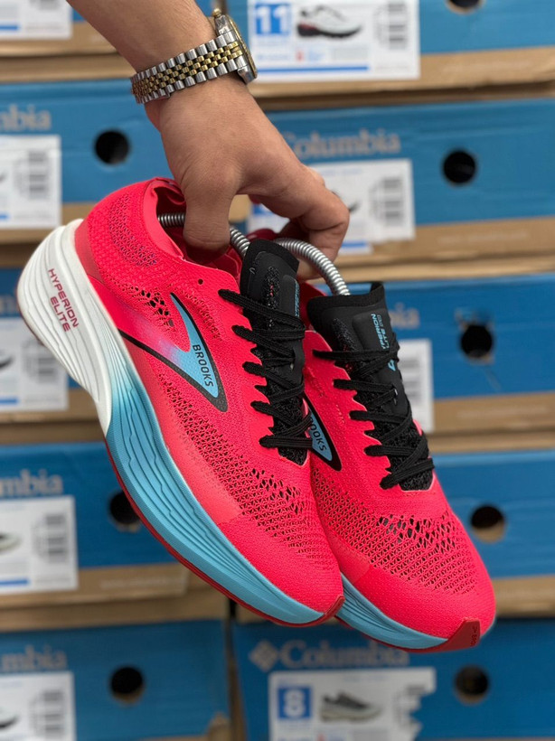 کتونی بروکس هایپریون مکس الیت ۴ Brooks Hyperion Elite 4وارداتی ساخت ویتنام سایز ۴۰ الی۴۵ فروش تکی و عمده ضمانت کیفیت کالا