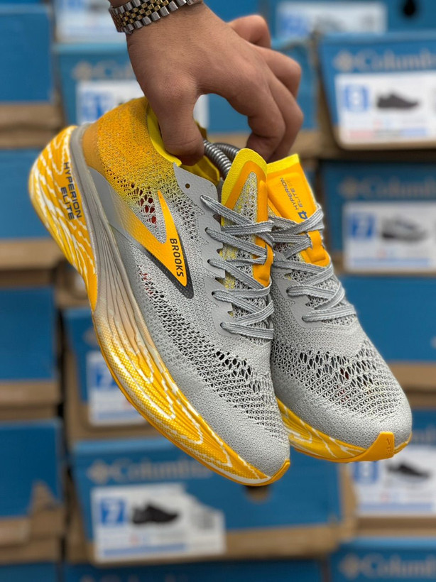 کتونی بروکس هایپریون مکس الیت ۴ Brooks Hyperion Elite 4وارداتی ساخت ویتنام سایز ۴۰ الی۴۵ فروش تکی و عمده ضمانت کیفیت کالا