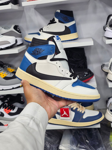 کتونی مردانه نایک ایر جردن وان ساقدار/Nike Air Jordan 1 Low وارداتی ساخت ویتنام سایز ۳۸ الی ۴۵فروش تکی و عمده/ضمانت کیفیت کالا