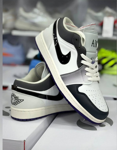 کتونی مسترکوالیتی نایک ایر جردن وان بدون ساق Nike Air Jordan 1 Low وارداتی ساخت ویتنام سایز ۴۰ الی ۴۵فروش تکی و عمده ضمانت کیفیت کالا