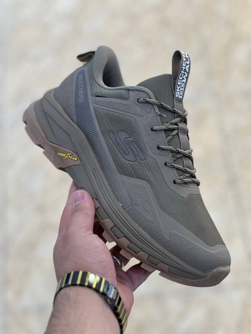 کتونی مردانه اسکیچرز گوران ۲۰۲۶ Skechers Gorunمموری فوم سبک و طبی و راحت/سایز۴۰ الی ۴۵وارداتی ساخت ویتنام فروش تکی و عمده ضمانت کیفیت کالا