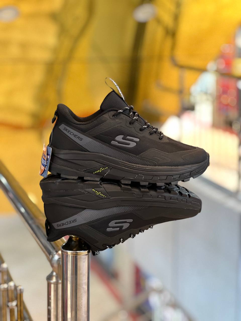 کتونی مردانه اسکیچرز گوران ۲۰۲۶ Skechers Gorunمموری فوم سبک و طبی و راحت/سایز۴۰ الی ۴۵وارداتی ساخت ویتنام فروش تکی و عمده ضمانت کیفیت کالا