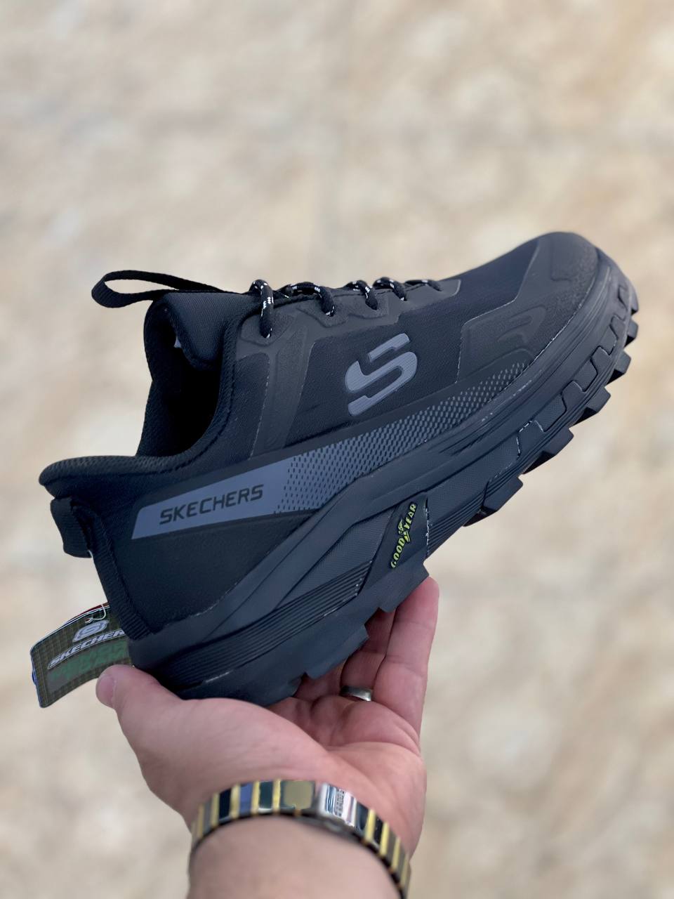 کتونی ویتنامی اسکیچرز گوران ۲۰۲۶ Skechers Gorunمموری فوم سبک و طبی و راحت/سایز۴۰ الی ۴۵وارداتی ساخت ویتنام فروش تکی و عمده ضمانت کیفیت کالا