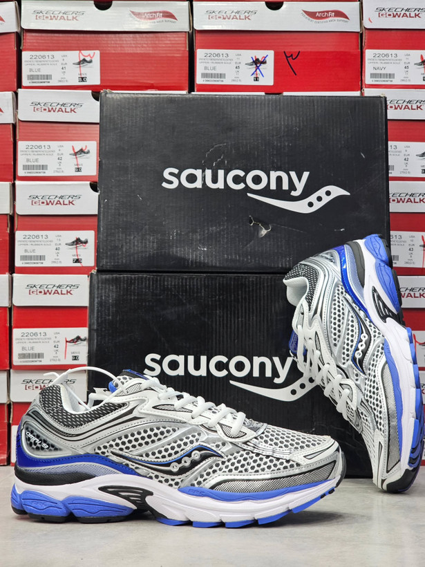 کتونی ساکونی پروگرید امنی ۹ رانینگ و پیاده روی Saucony omni 9 ProGrid ساخت ویتنام واردتی سایز۴۰ الی ۴۵ فروش تکی و عمده ضمانت کیفیت کالا