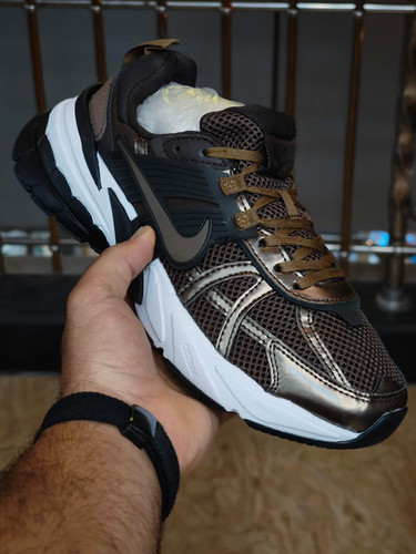 کتونی مسترکوالیتی نایک وی تو کی Nike V2k Run /سایز 37الی۴۵ساخت ویتنام وارداتی فروش تکی و عمده ضمانت کیفیت کالا