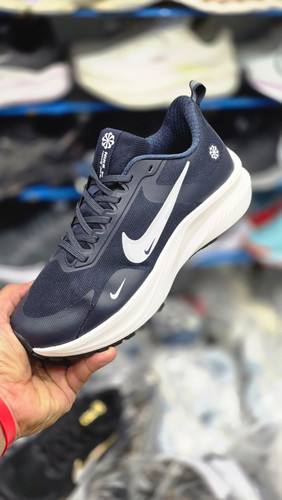 کتونی نایک ایرزوم پیاده رویی و رانینگNike Air Zoom سایز۳۸ الی ۴۵ساخت ویتنام وارداتی ضمانت کیفیت کالا فروش تکی و عمده