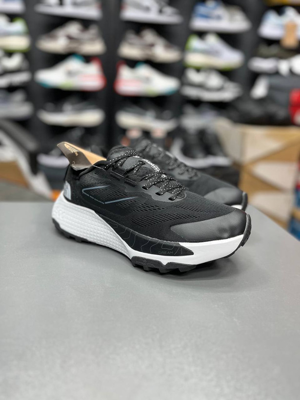 کتونی رانینگ نورث فیس آلتامسا ۵۰۰ North Face Altamesa 500ساخت ویتنام وارداتی سایز ۴۰ الی ۴۵ضمانت کیفیت کالا فروش تکی و عمده