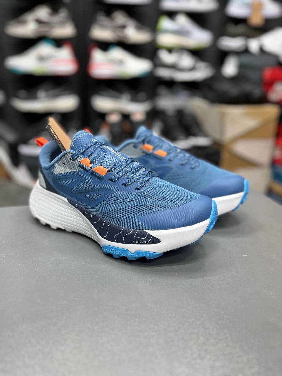 کتونی رانینگ نورث فیس آلتامسا ۵۰۰ North Face Altamesa 500ساخت ویتنام وارداتی سایز ۴۰ الی ۴۵ضمانت کیفیت کالا فروش تکی و عمده