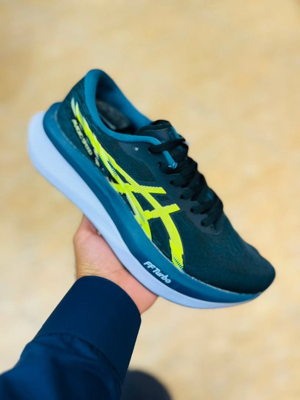 کتونی مسترکوالیتی اسیکس مجیک اسپیدASICS Magic Speed 4 ساخت ویتنام وارداتی سایز40 الی۴۵فروش تکی و عمده ضمانت کیفیت کالا