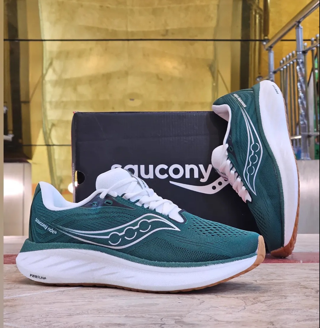 خرید کتونی مردانه ساکونی راید ۱۸ Saucony Ride 18ساخت ویتنام وارداتی ضمانت کیفیت کالا فروش تکی و عمده