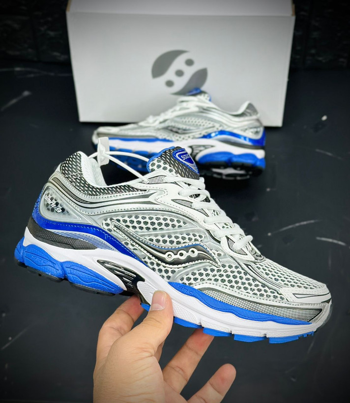 کتونی مردانه ساکونی پروگرید امنی ۹ Saucony omni 9 ProGrid ساخت ویتنام واردتی سایز۴۰ الی ۴۵ فروش تکی و عمده ضمانت کیفیت کالا