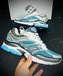 کتونی مردانه ساکونی پروگرید امنی ۹ Saucony omni 9 ProGrid ساخت ویتنام واردتی سایز۴۰ الی ۴۵ فروش تکی و عمده ضمانت کیفیت کالا