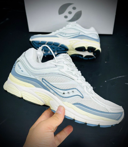 کتونی مردانه ساکونی پروگرید امنی ۹ Saucony omni 9 ProGrid ساخت ویتنام واردتی سایز۴۰ الی ۴۵ فروش تکی و عمده ضمانت کیفیت کالا
