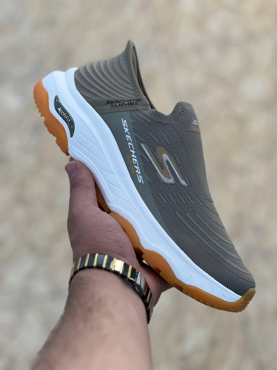کتونی اسکیچرز اسلیپ Skechers Slip-insوارداتی ساخت ویتنام طبی و بدون بند سایز۴۰ الی ۴۵ فروش تکی و عمده/ضمانت کیفیت کالا