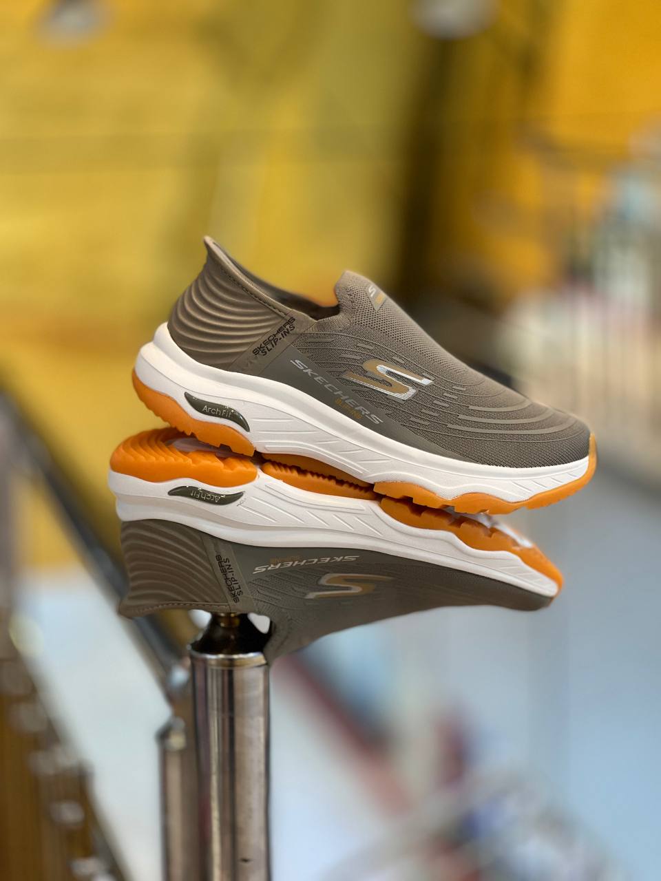 کتونی اسکیچرز اسلیپ Skechers Slip-insوارداتی ساخت ویتنام طبی و بدون بند سایز۴۰ الی ۴۵ فروش تکی و عمده/ضمانت کیفیت کالا