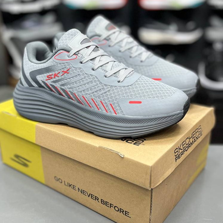 کتونی مردانه اسکیچرز Skechers SKXساخت ویتنام وارداتی سایز۴۰ الی ۴۵فروش تکی و عمده ضمانت اصالت کالا