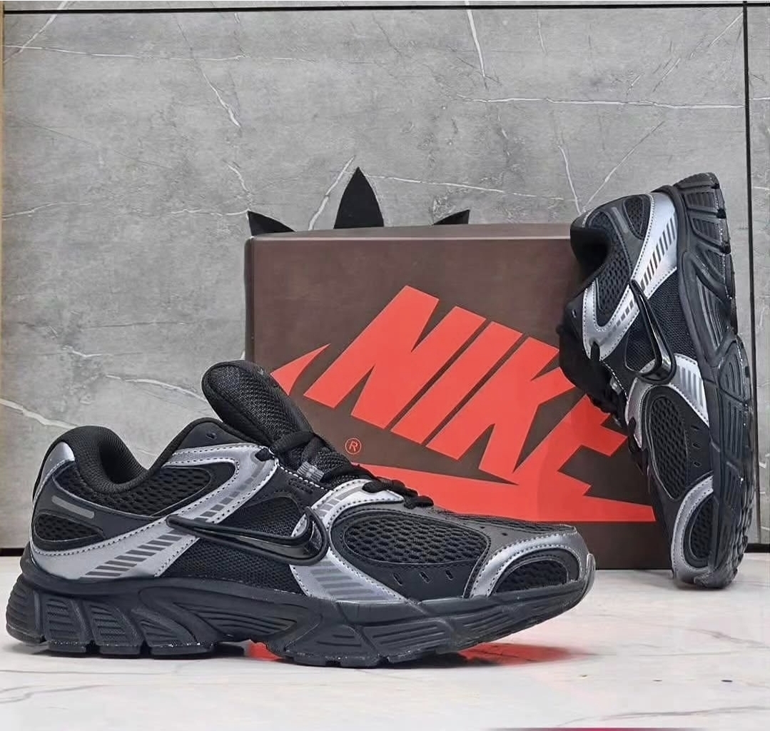 کتونی مردانه نایک وی فایو کی Nike v5k run ساخت ویتنام وارداتی سایز۳۹ الی ۴۵ضمانت کیفیت کالا فروش تکی و عمده