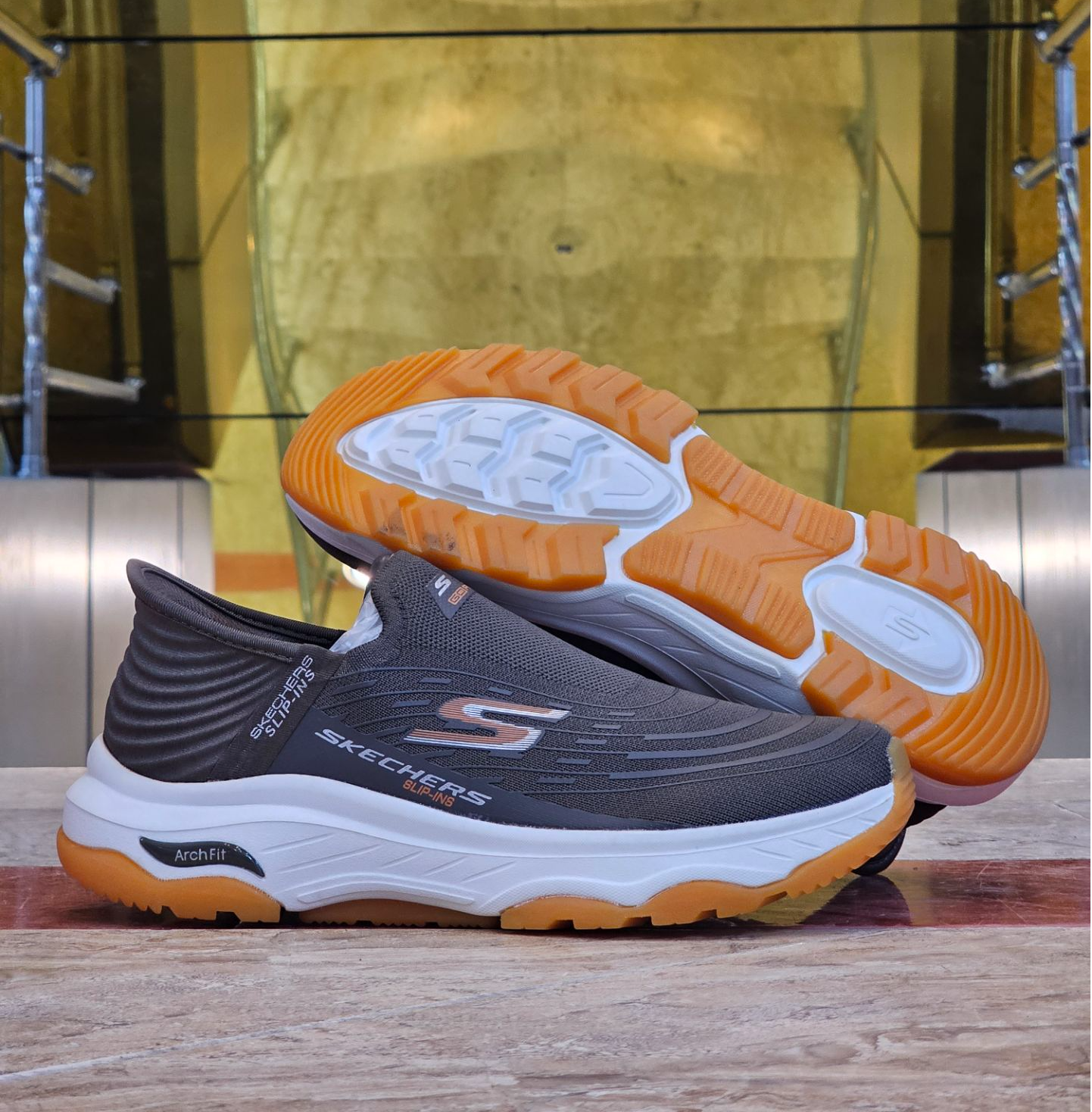 کتونی اسکیچرز اسلیپ Skechers Slip-insوارداتی ساخت ویتنام طبی و بدون بند سایز۴۰ الی ۴۵ فروش تکی و عمده/ضمانت کیفیت کالا