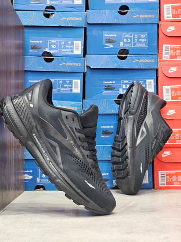 کتونی بروکس آدرنالین۲۳ Brooks Adrenaline۲۳ساخت ویتنام وارداتی سایز۴۰ الی ۴۵فروش تکی و عمده ضمانت کیفیت کالا