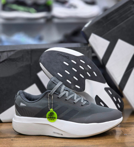کتونی آدیداس آدیزیرو لایتاسترایک پروAdidas Adizero Lightstrike Proساخت ویتنام وارداتی سایز ۴۰ الی ۴۵فروش تکی و عمده ضمانت کیفیت کالا