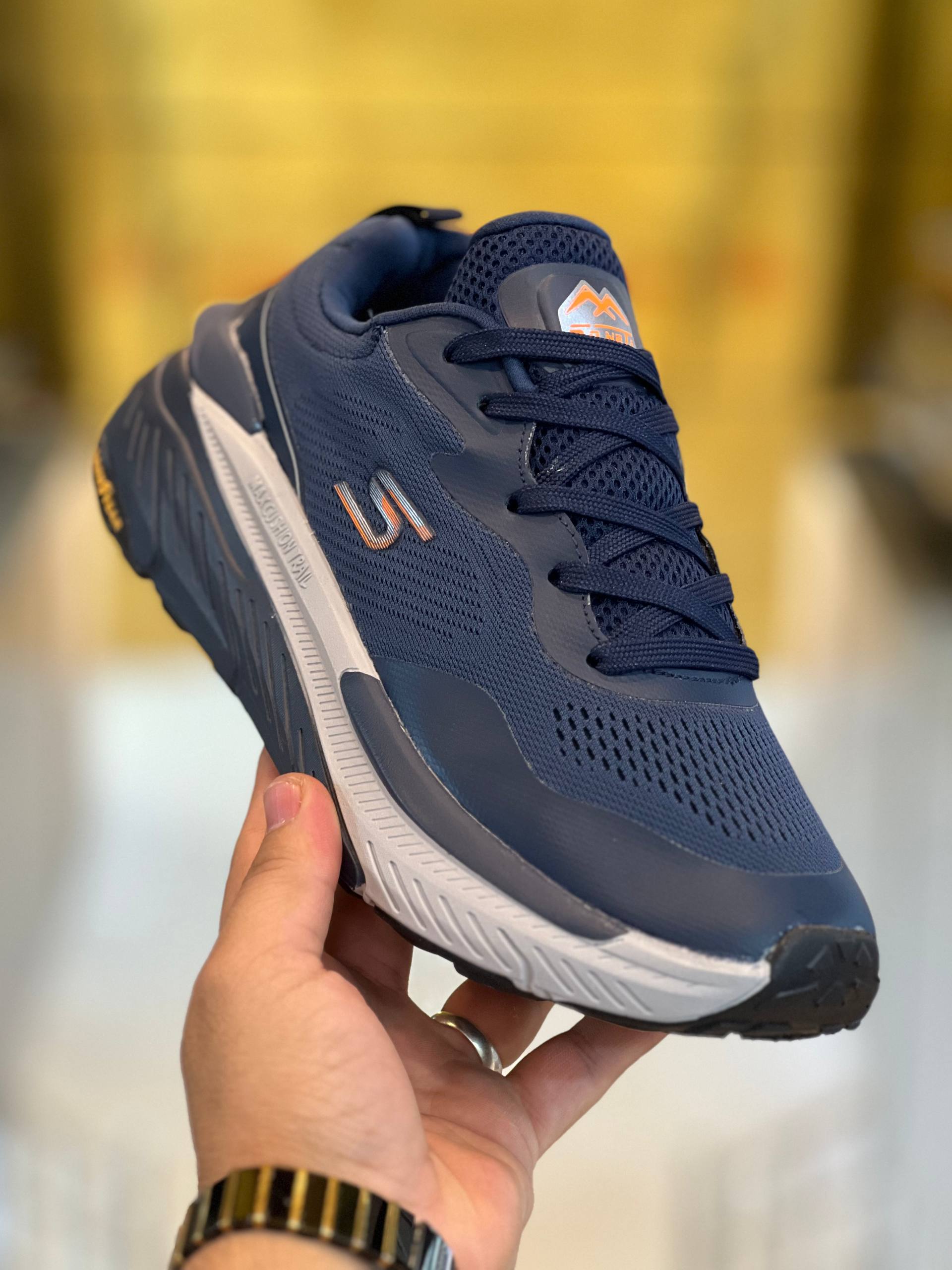 کتونی اسکیچرز با زیره GOODYEAR مسترکوالیتیSkechers GOODYEAR وارداتی ساخت ویتنام طبی سایز۴۰ الی ۴۵ فروش تکی و عمده ضمانت کیفیت کالا