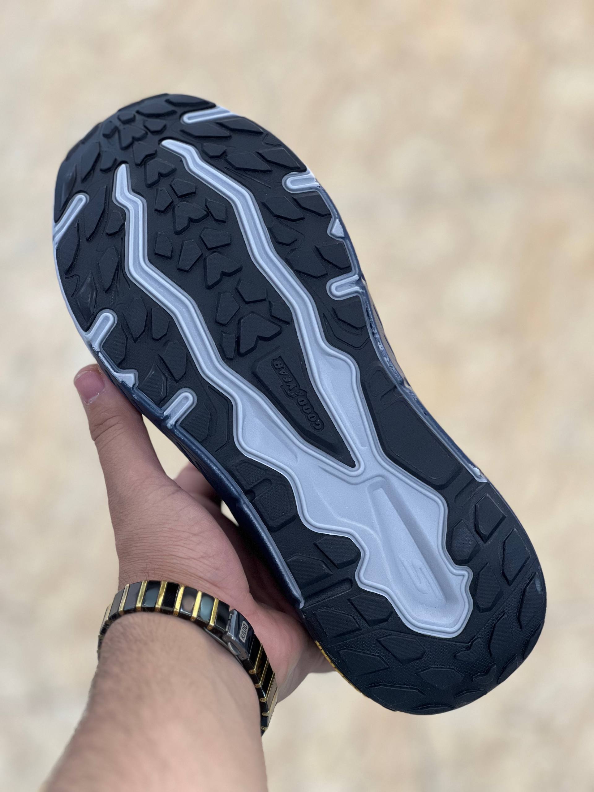 کتونی اسکیچرز با زیره GOODYEAR مسترکوالیتیSkechers GOODYEAR وارداتی ساخت ویتنام طبی سایز۴۰ الی ۴۵ فروش تکی و عمده ضمانت کیفیت کالا