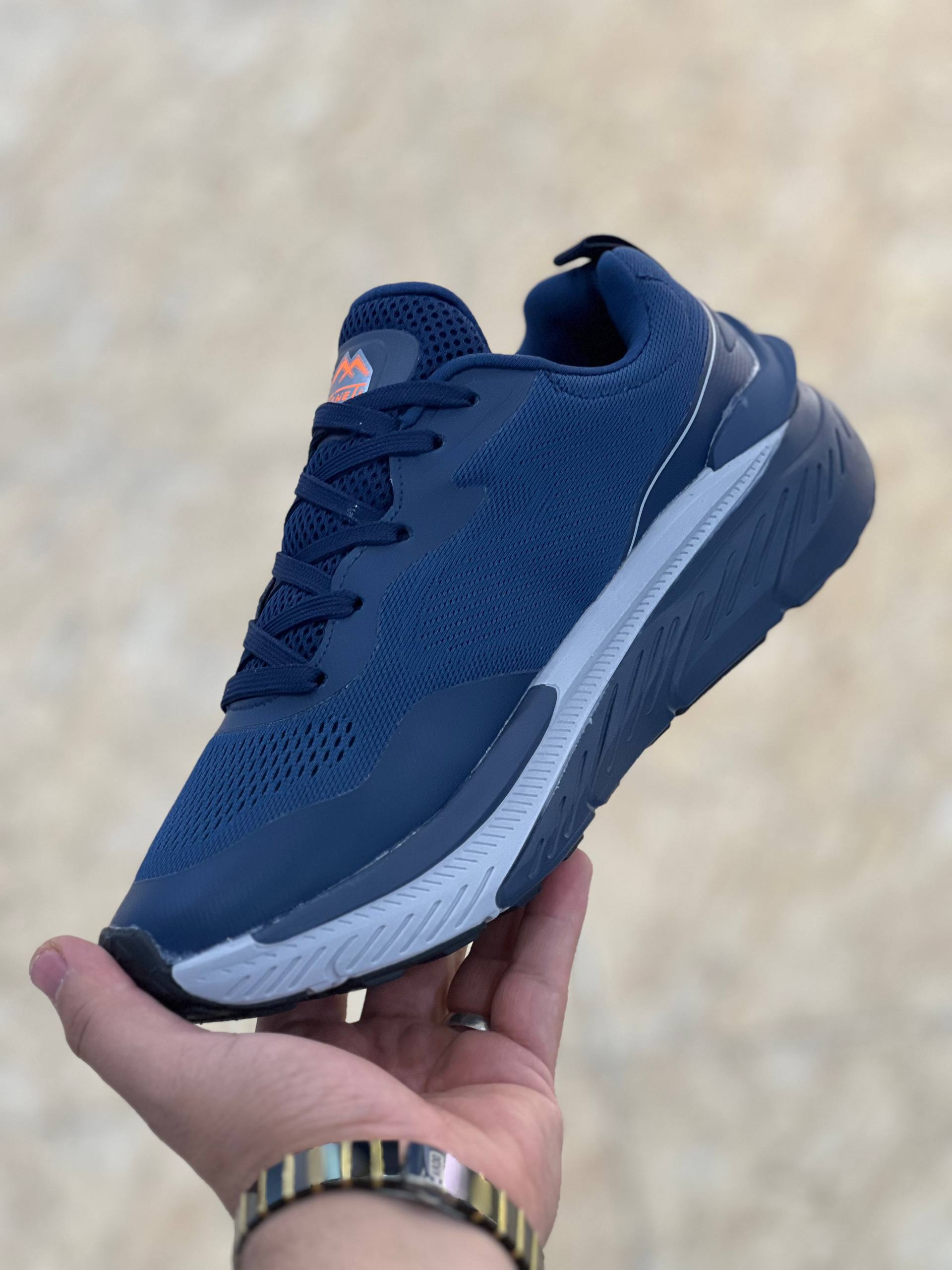 کتونی اسکیچرز با زیره GOODYEAR مسترکوالیتیSkechers GOODYEAR وارداتی ساخت ویتنام طبی سایز۴۰ الی ۴۵ فروش تکی و عمده ضمانت کیفیت کالا