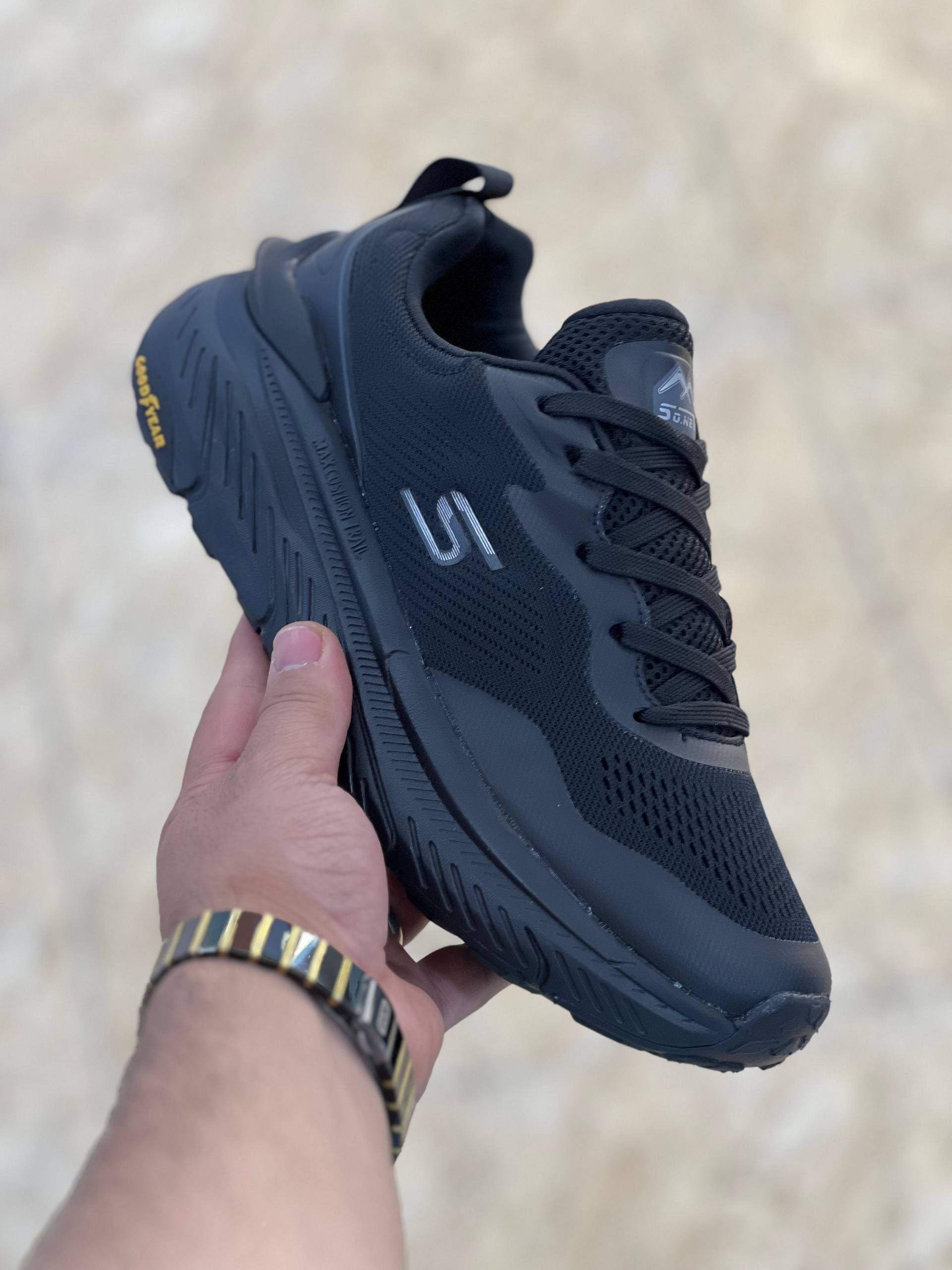 خرید کتونی اسکیچرز با زیره GOODYEAR مسترکوالیتیSkechers GOODYEAR وارداتی ساخت ویتنام طبی سایز۴۰ الی ۴۵ فروش تکی و عمده ضمانت کیفیت کالا