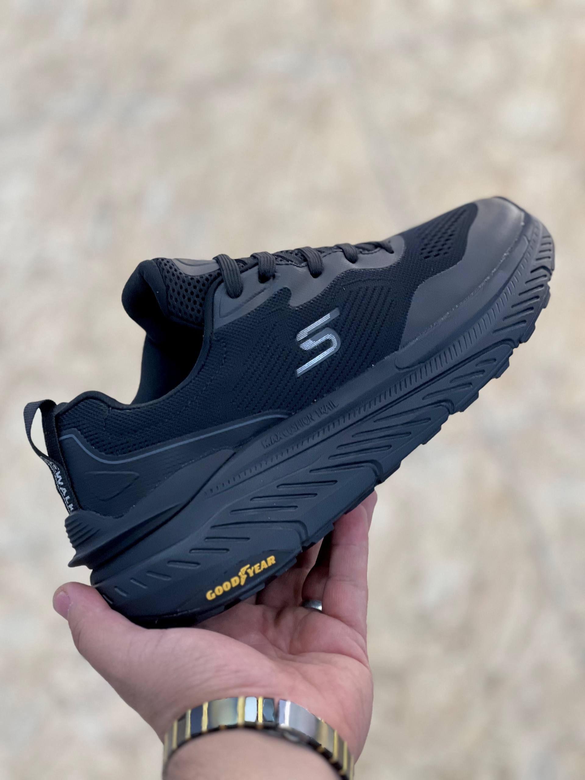 کتونی اسکیچرز با زیره GOODYEAR مسترکوالیتیSkechers GOODYEAR وارداتی ساخت ویتنام طبی سایز۴۰ الی ۴۵ فروش تکی و عمده ضمانت کیفیت کالا
