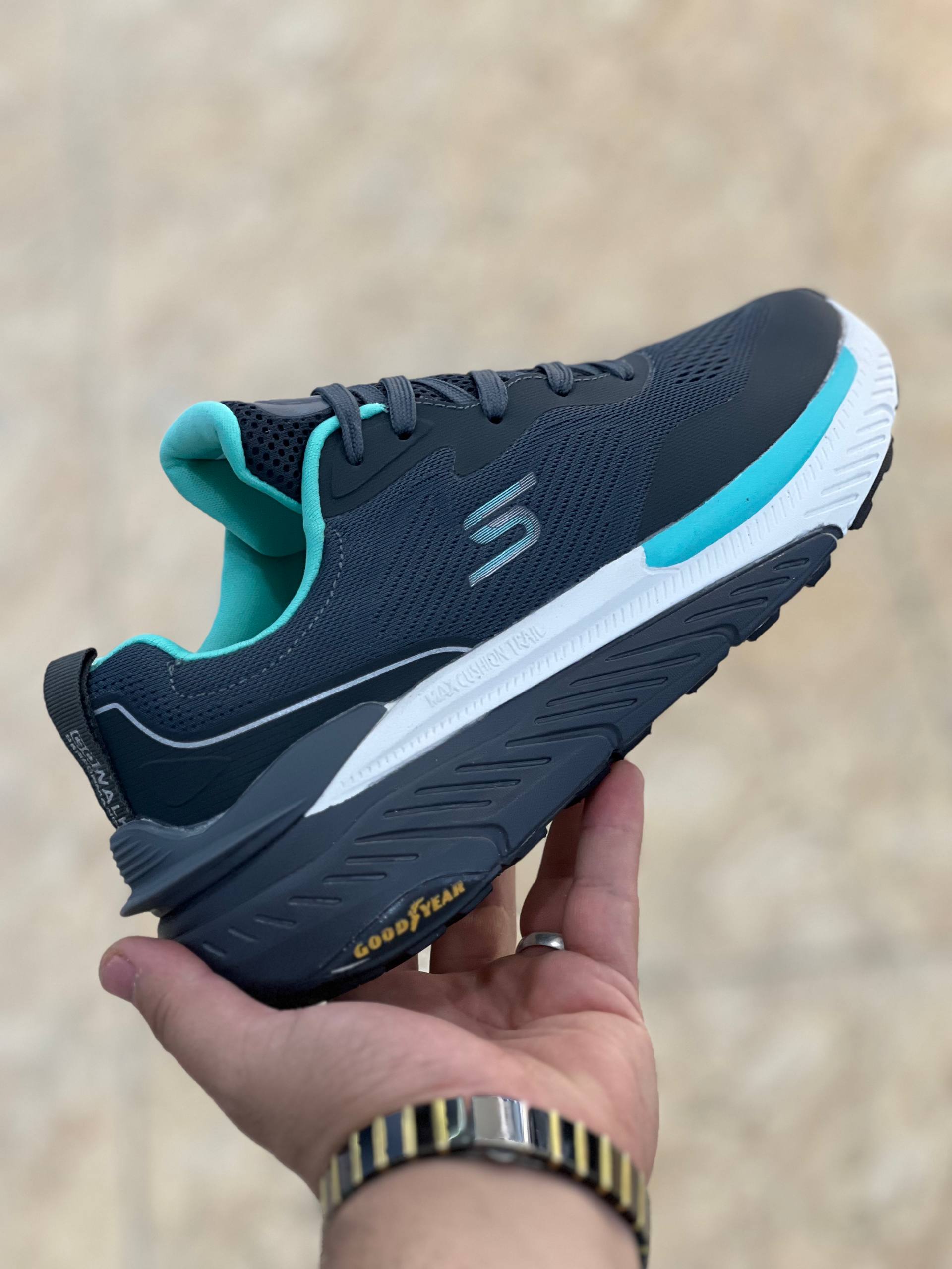 کتونی زنانه اسکیچرز با زیره GOODYEAR مسترکوالیتیSkechers GOODYEAR وارداتی ساخت ویتنام طبی سایز۳۷ الی ۴۰ فروش تکی و عمده ضمانت کیفیت کالا