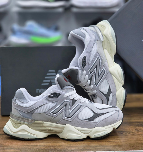 کتونی رانینگ و پیاده روی نیوبالانس ۹۰۶۰ Newbalance 9060ساخت ویتنام وارداتی سایز ۴۰الی ۴۵ فروش تکی و عمده ضمانت کیفیت کالا