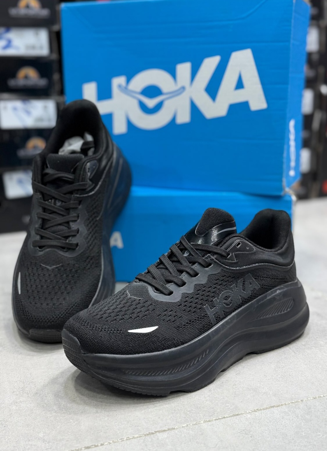 کتونی هوکا باندی ۹ Hoka bondi 9ساخت ویتنام وارداتی کیفیت مسترکوالیتی درجه ۱سایز ۴۰ الی ۴۵فروش تکی و عمده ضمانت اصالت کالا