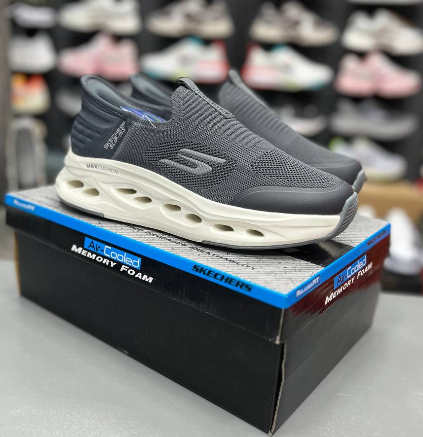 کتونی اسکیچرز اسلیپ اینزگو والک/Skechers GOwalk Slip-ins/ساخت ویتنام وارداتی فروش تکی و عمده/سایز ۴۰ تا۴۵ ضمانت کیفیت کالا