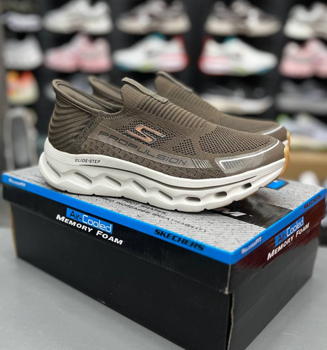 کتونی اسکیچرز اسلیپ اینزگو والک/Skechers GOwalk Slip-ins/ساخت ویتنام وارداتی فروش تکی و عمده/سایز ۴۰ تا۴۵ ضمانت کیفیت کالا